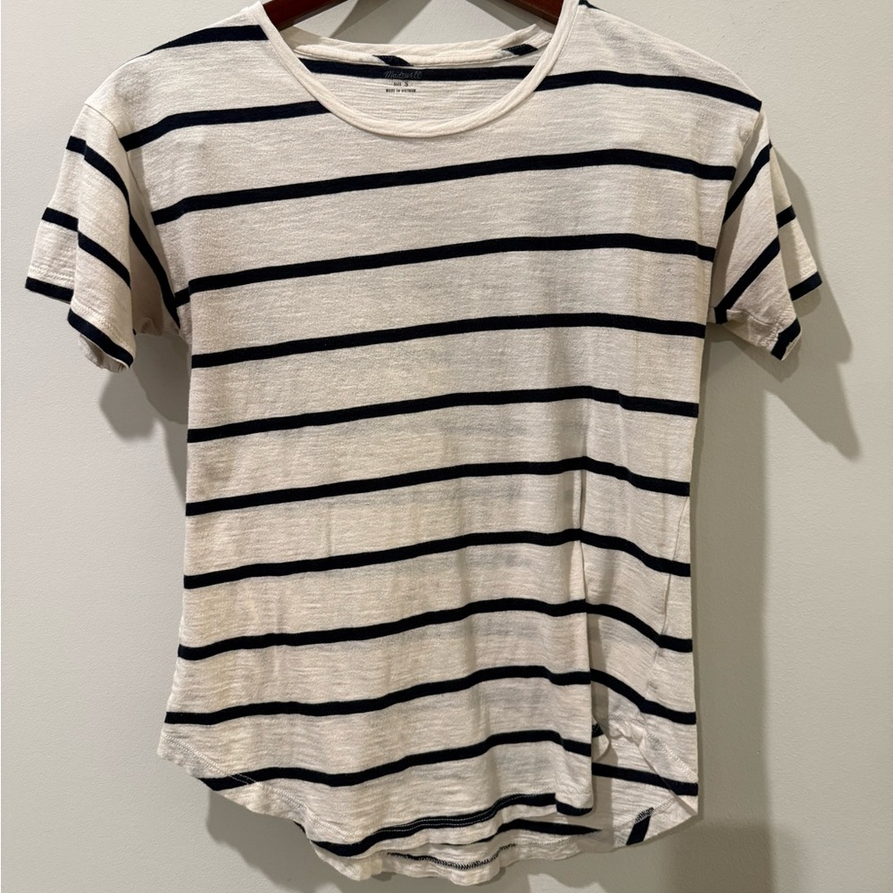 Madewell Black and Cream Striped Tee Size S
